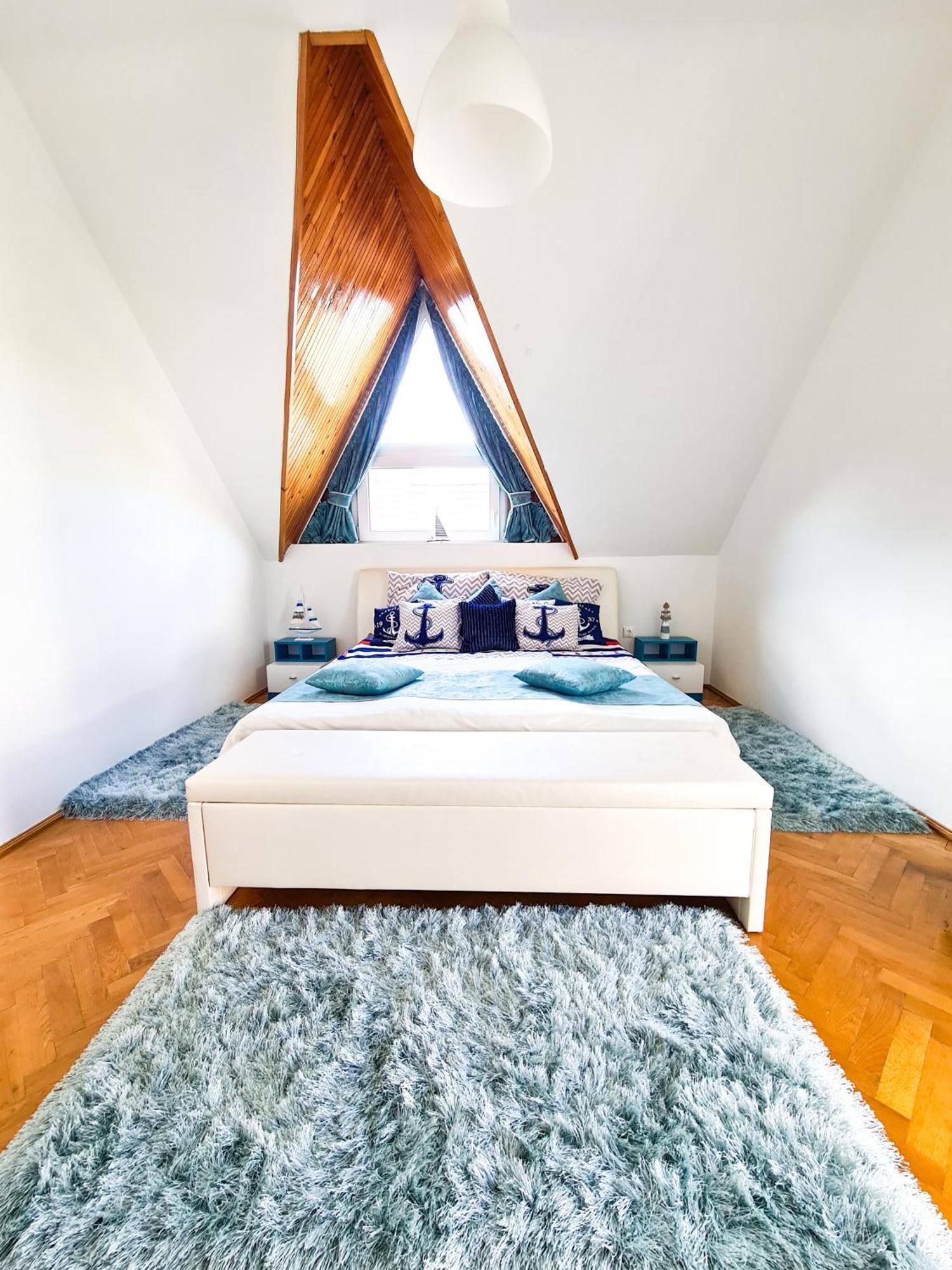 Aranyeso Apartmanhazak No.1 巴拉顿诺尔马迪 外观 照片
