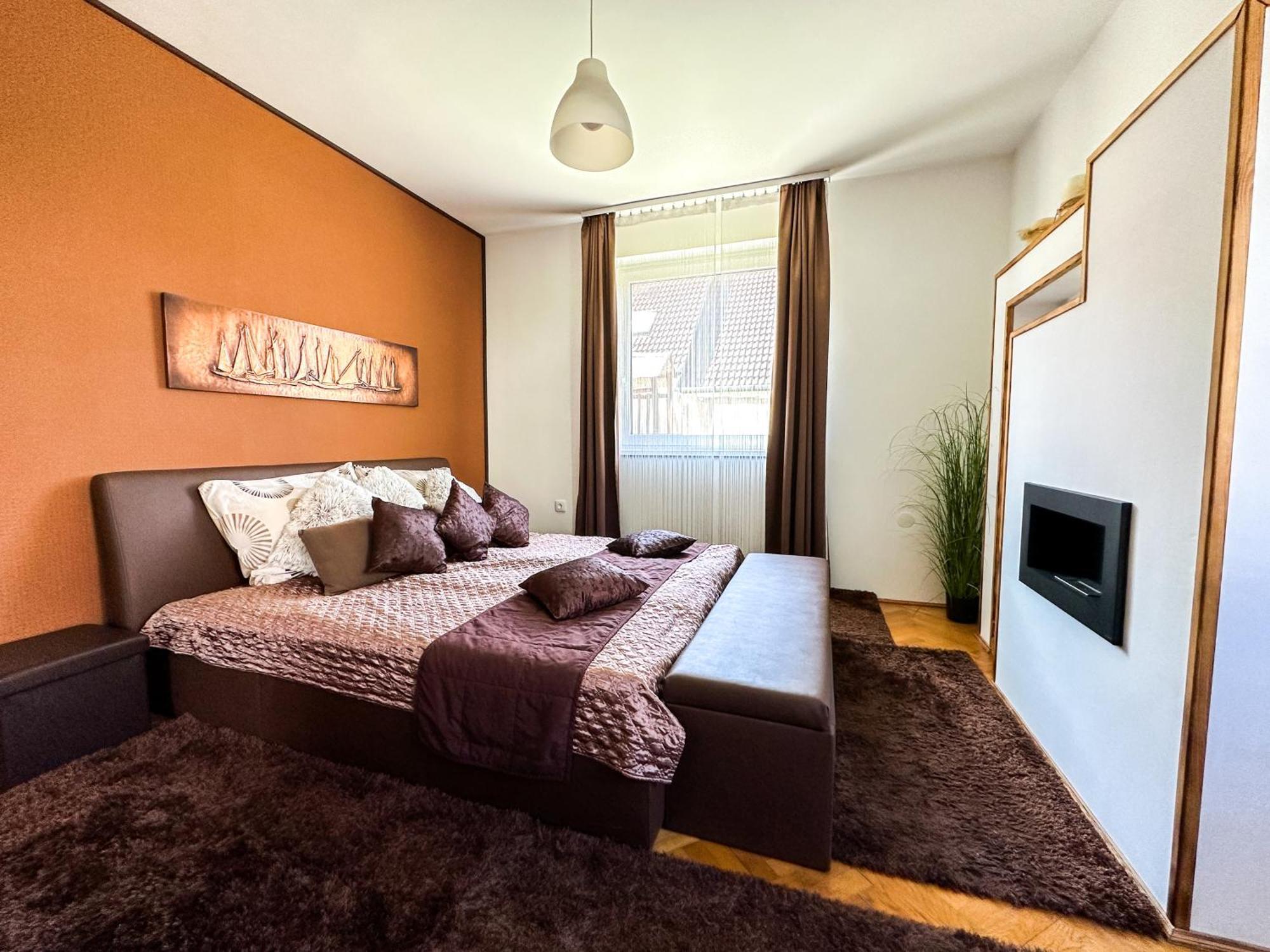 Aranyeso Apartmanhazak No.1 巴拉顿诺尔马迪 外观 照片