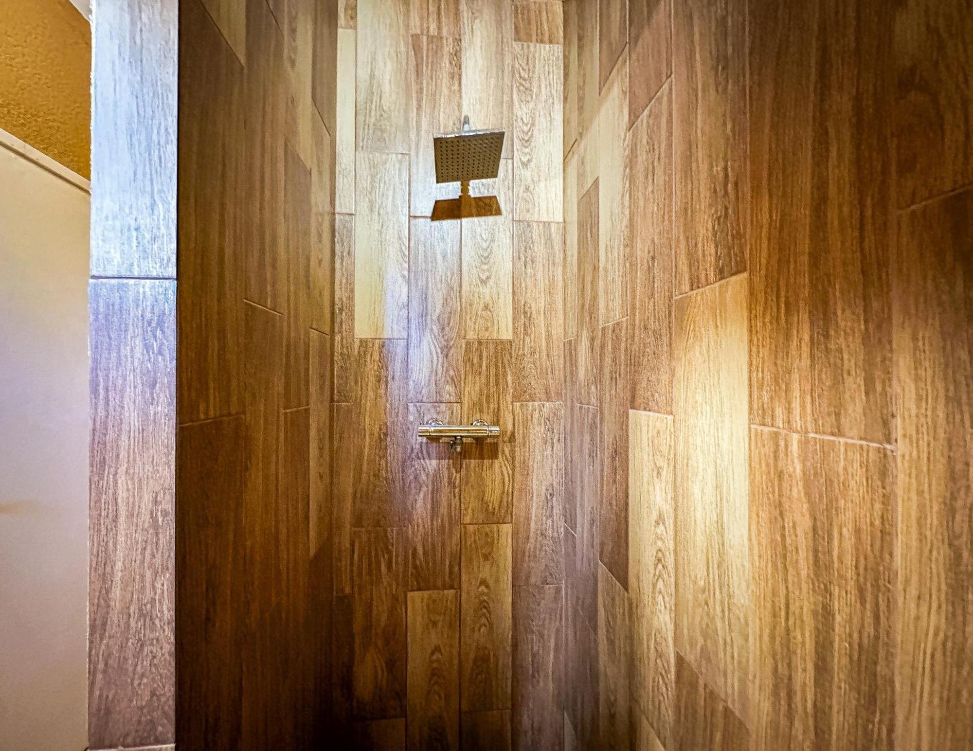 Aranyeso Apartmanhazak No.1 巴拉顿诺尔马迪 外观 照片